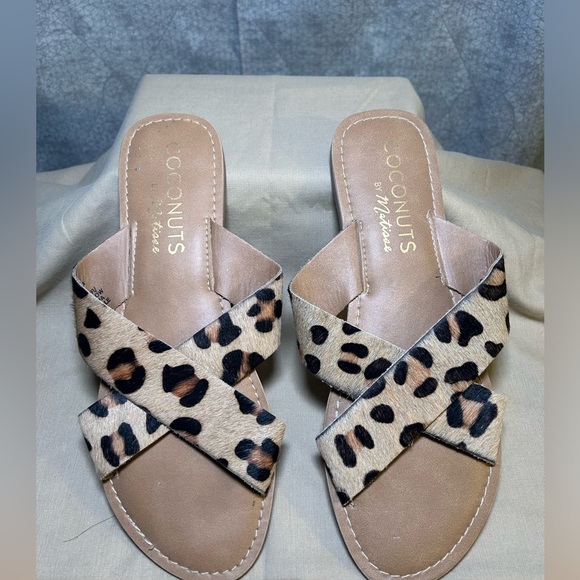 Coconuts by Matisse Pebble Leather Dyed Cow Fur leopard print sandals, 10 - Picture 5 of 6